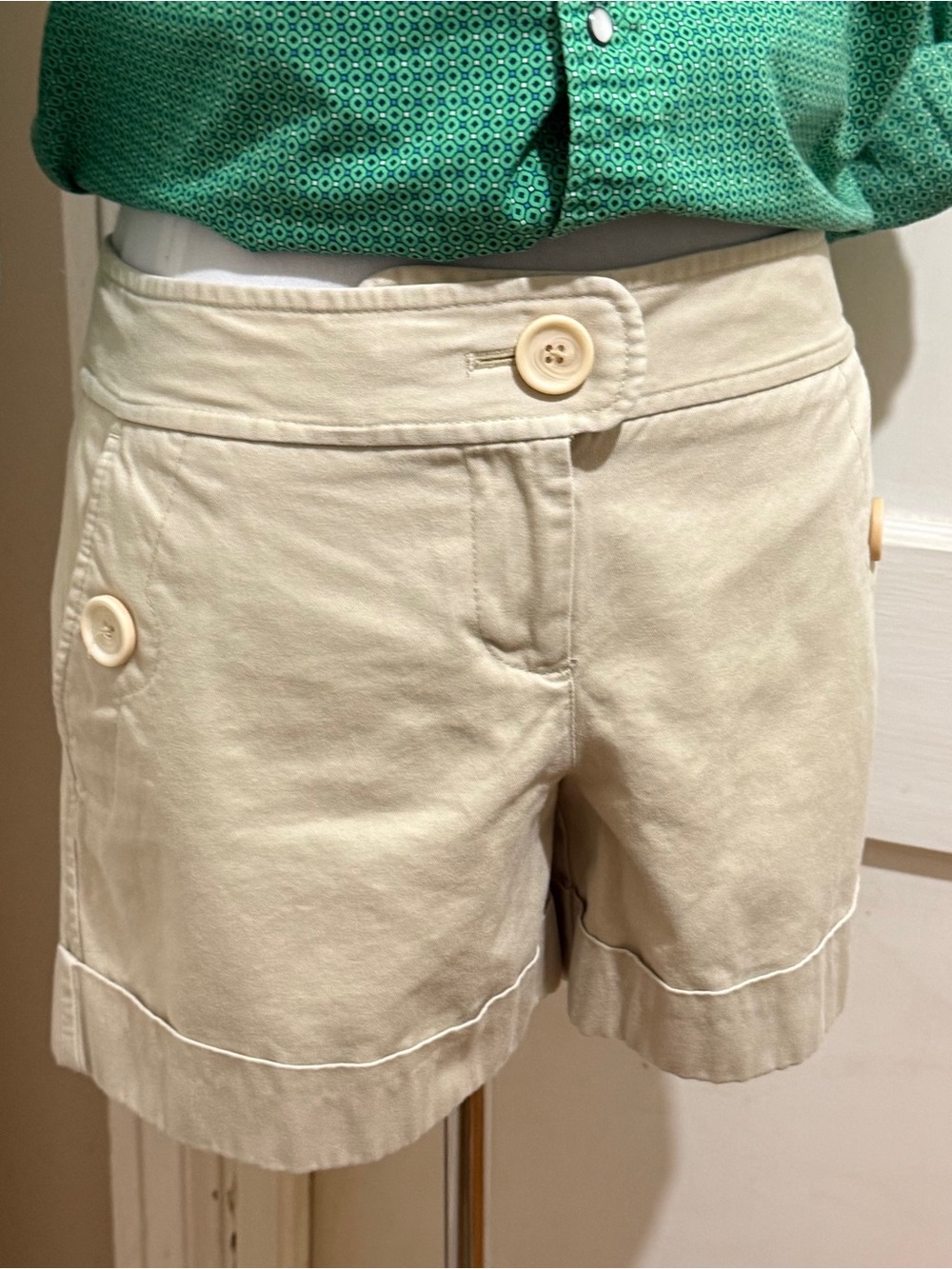 LOFT Khaki 4 pocket Shorts with Decorative Buttons - Picture 1 of 8